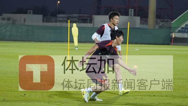 华体会官方网站-伤兵复出武磊蒋光太露面  ​国足全面展开战术演练